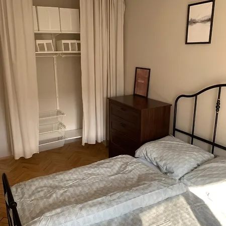 Your 5 With Parking Apartament
