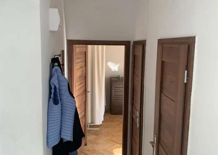 Your 5 With Parking Appartamento *
