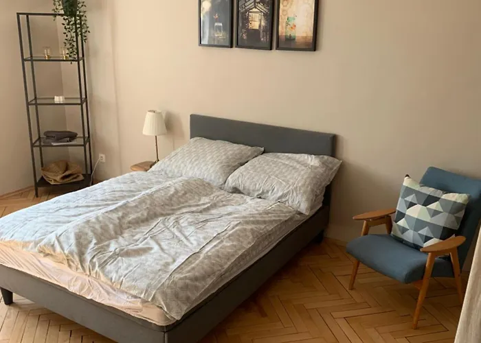 Your 5 With Parking Apartament