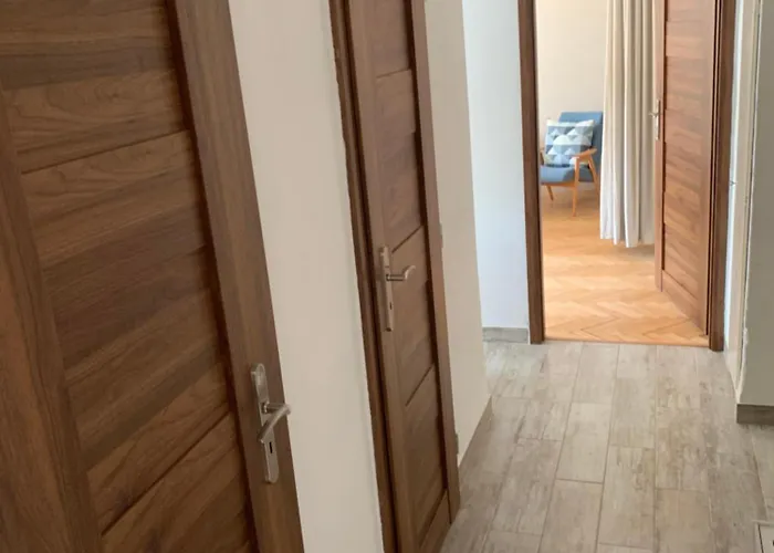 Your 5 With Parking Appartamento